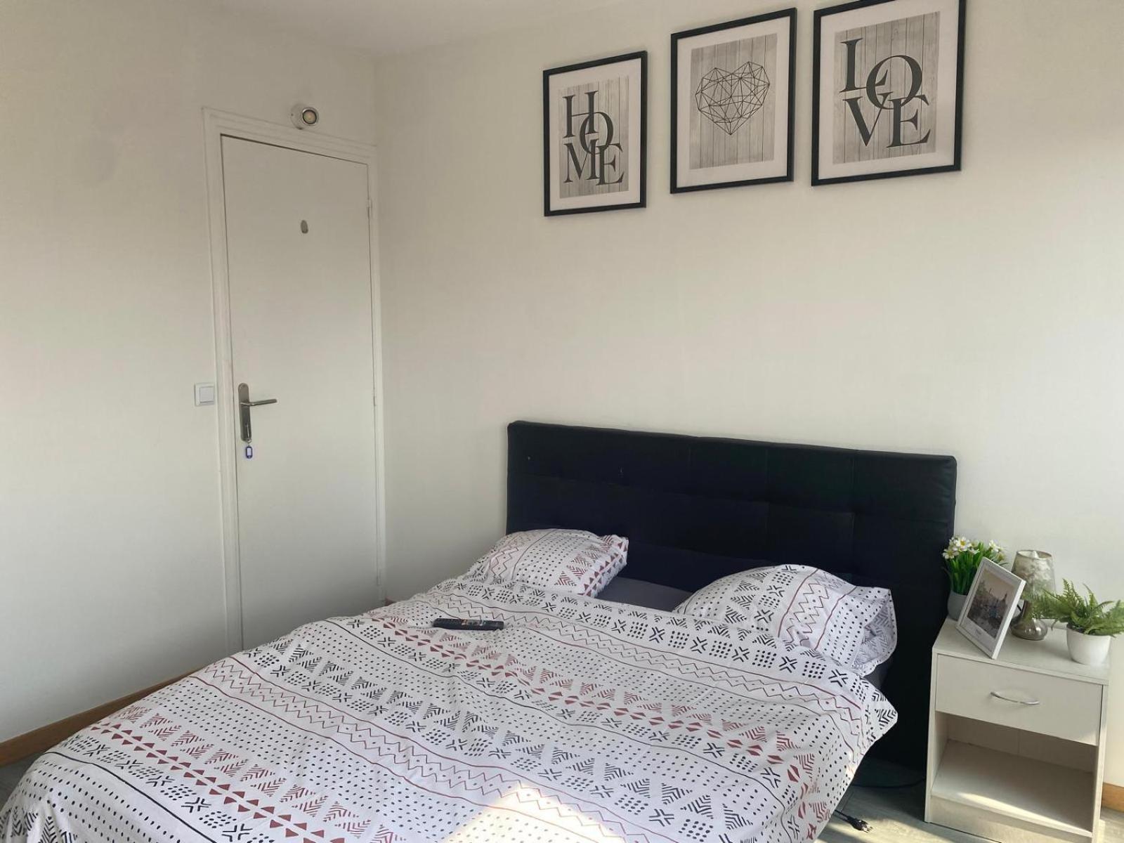 Appartement 3 Chambres Evry Plein Centre Ville Bagian luar foto